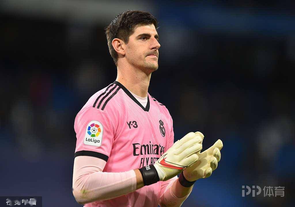 lol中国总决赛-集结日底特律活塞备战国王杯；战术微调细节曝光；气氛紧张；年轻球员得到机会的简单介绍